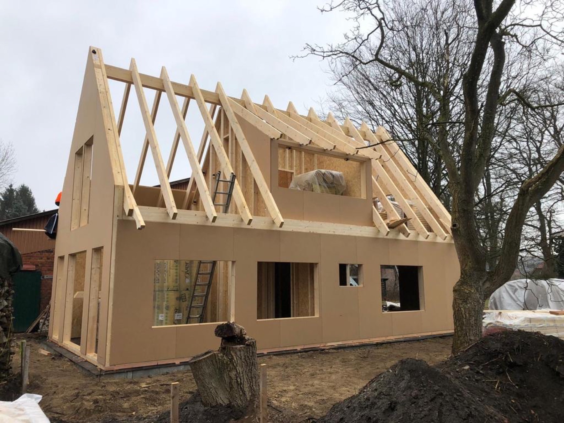 Holzbau-Projekt im Rohbau